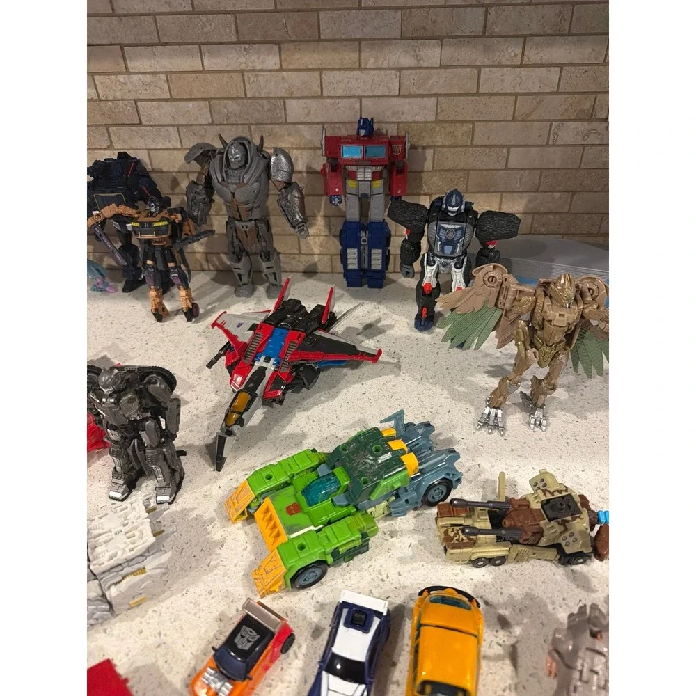Huge Transformers Action Figure Vehicle Lot Optimus Prime Autobots Decepticons